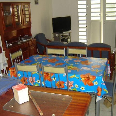 Le Morne-Vert Charmant Appartement Verdoyant מראה חיצוני תמונה