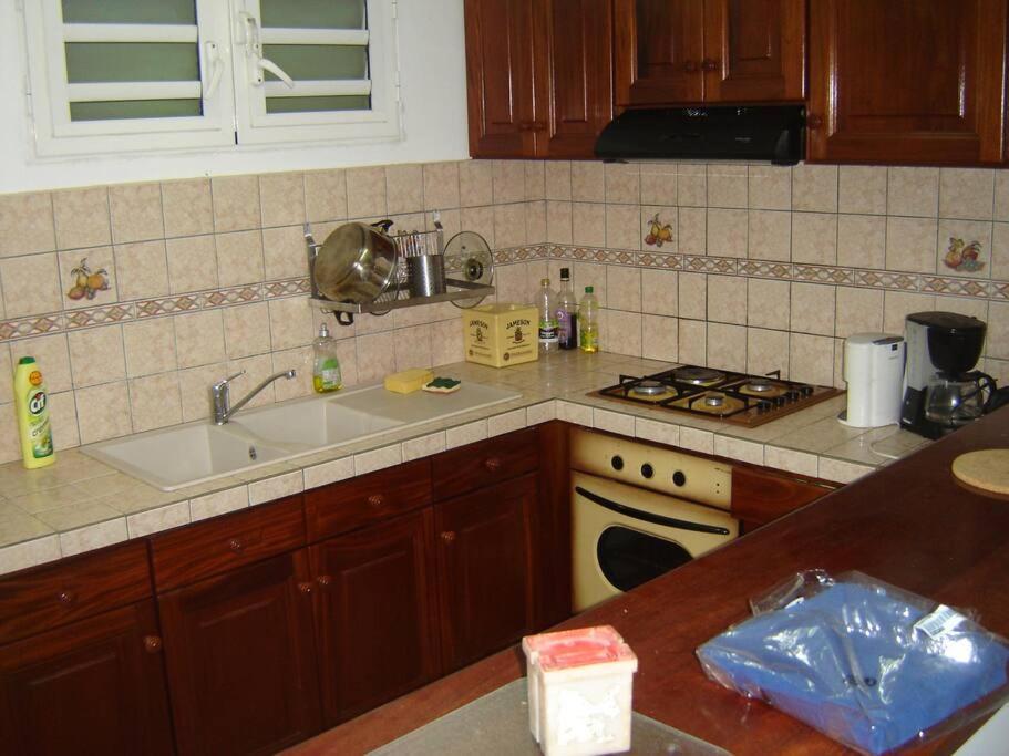 Le Morne-Vert Charmant Appartement Verdoyant מראה חיצוני תמונה